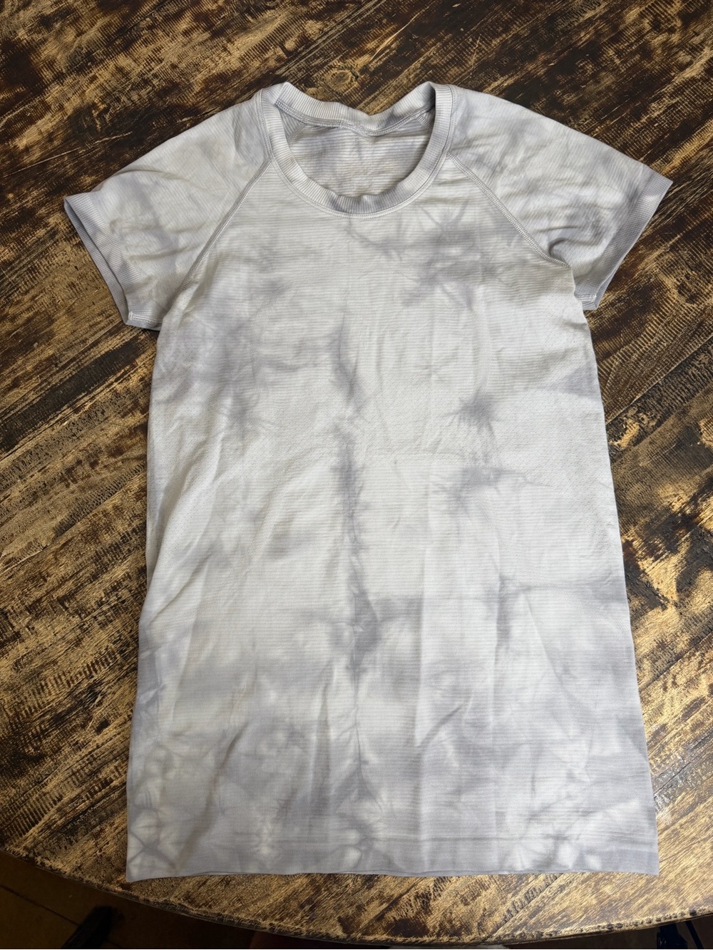 Lululemon Light Gray Tie-Dye Align Short Sleeve Tee